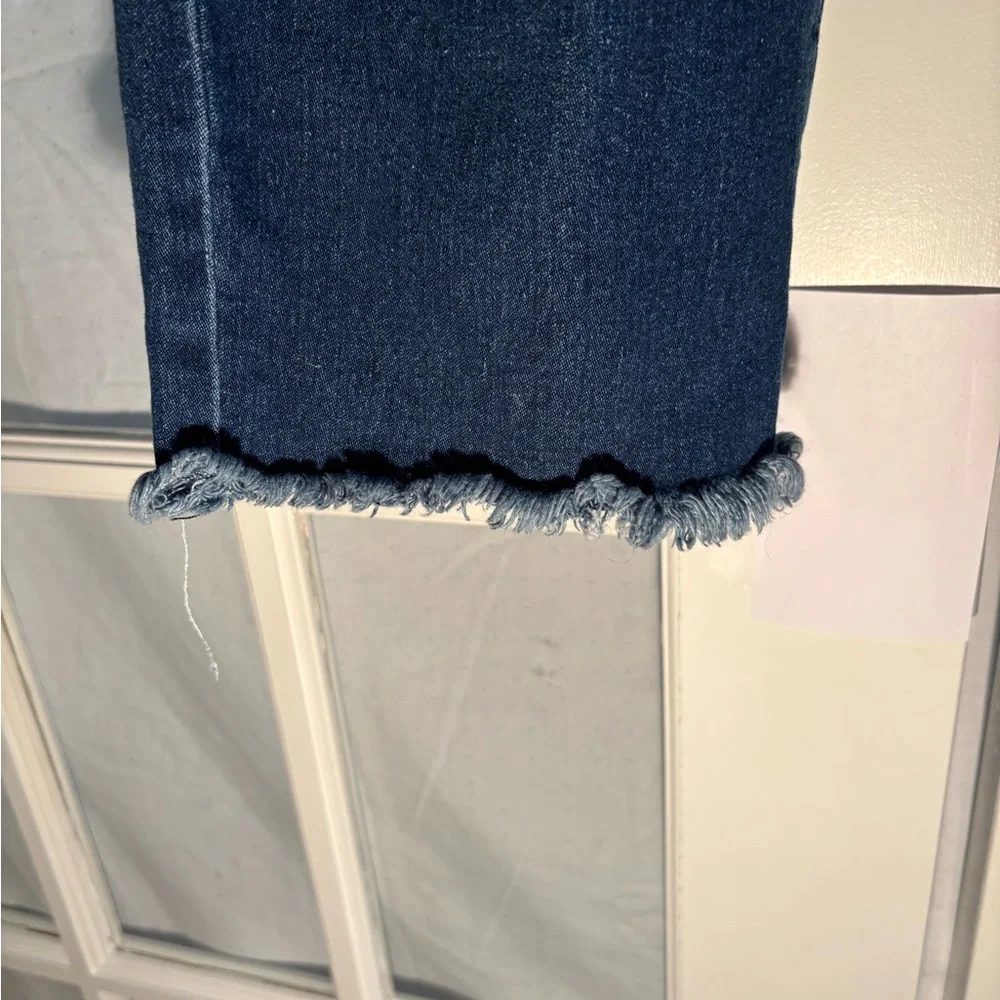 California Vintage | Women Straight Leg Frayed Hem Distressed Jean Pant 11/30 - Picture 6 of 10